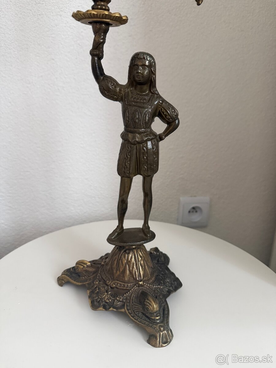 Starozitny svietnik - 2