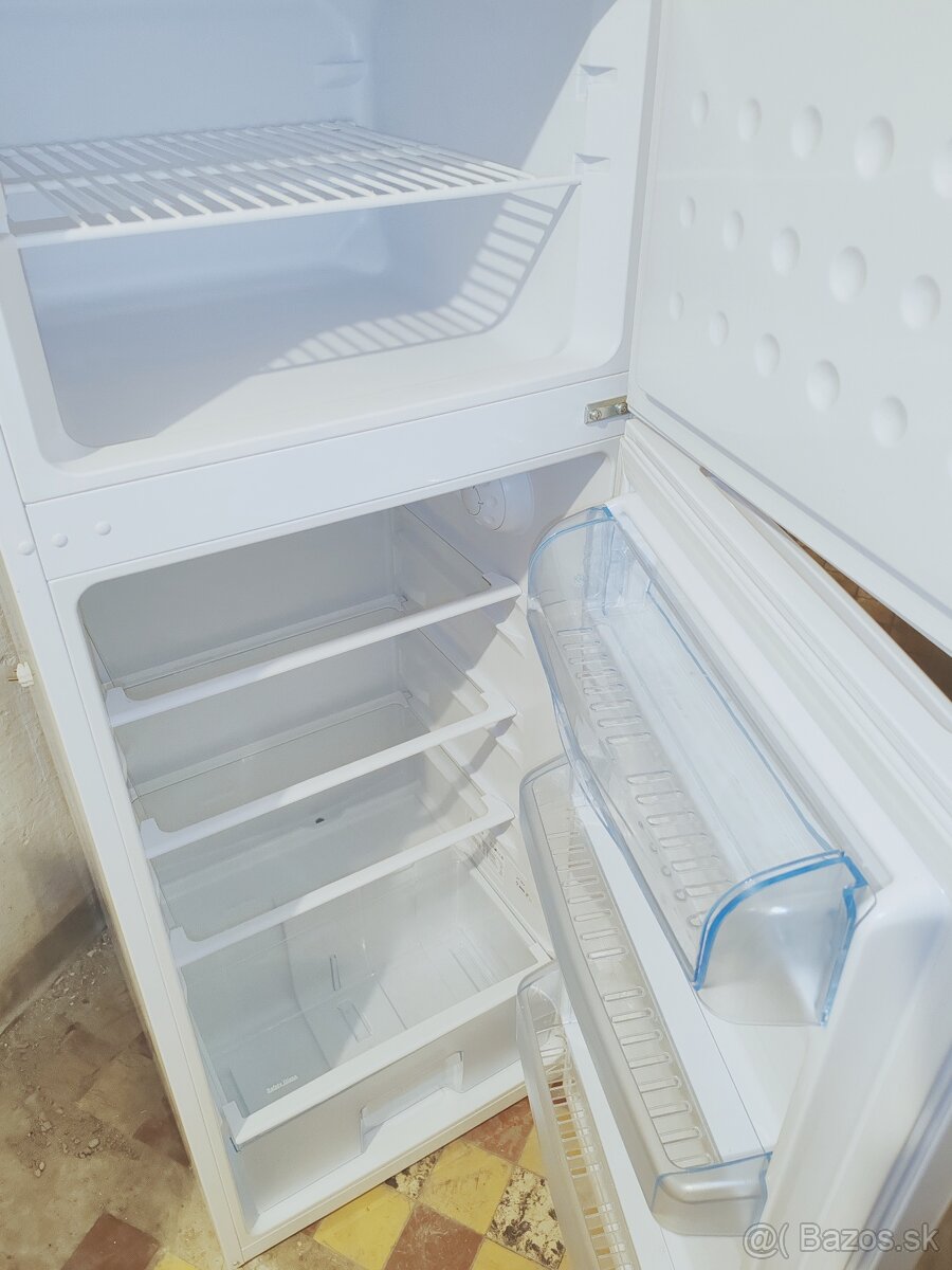 Predám chladničku Beko 145cm - 2