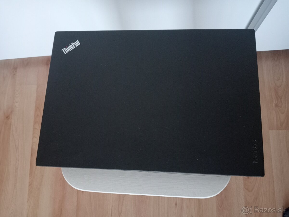 predám Lenovo Thinkpad T460,Intel core i5 ,16gb ram ,ssd - 2