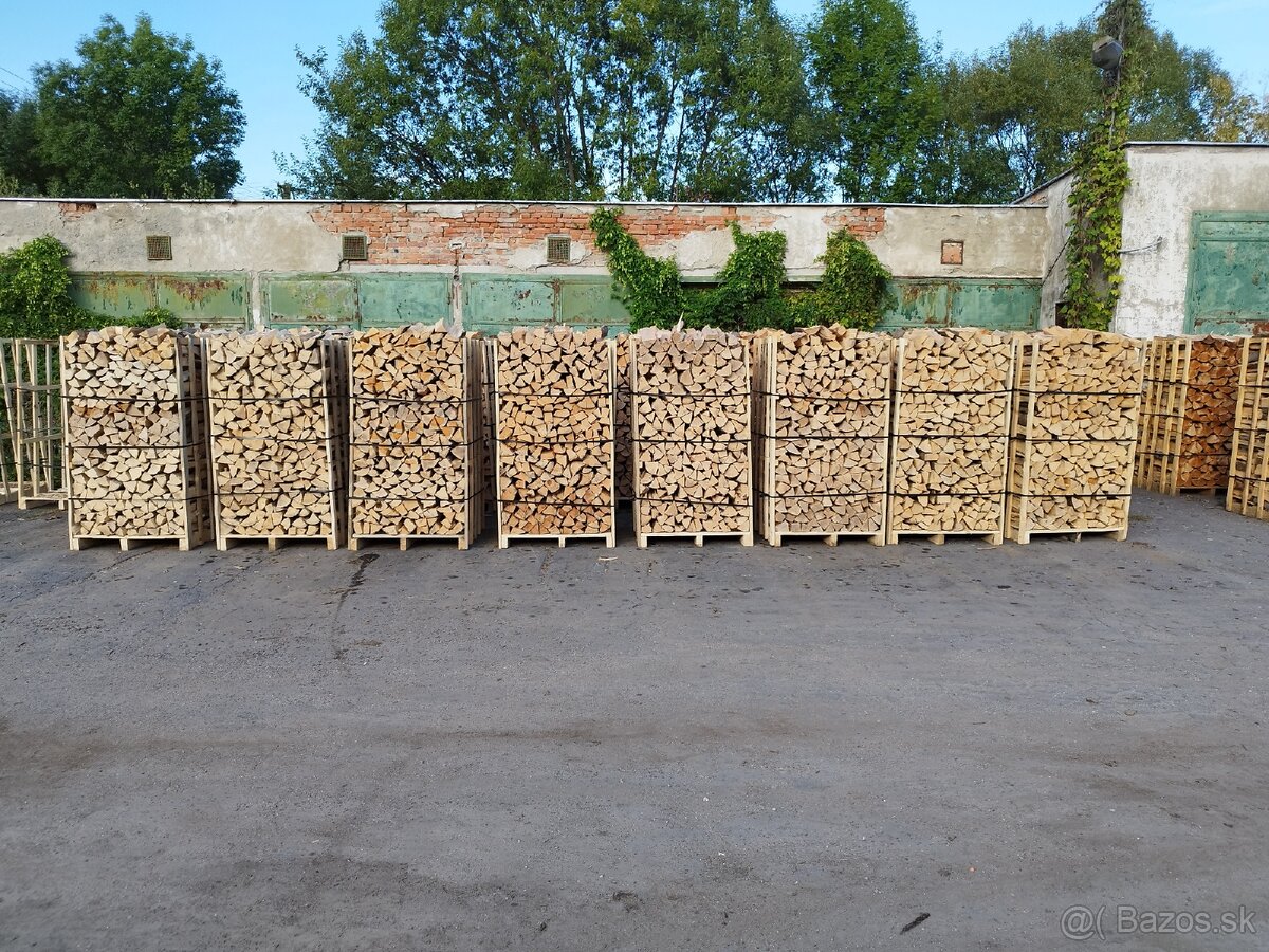 Štiepane palivové drevo - 2