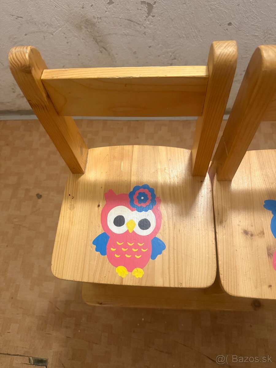 Detský stôl a stoličky - 2