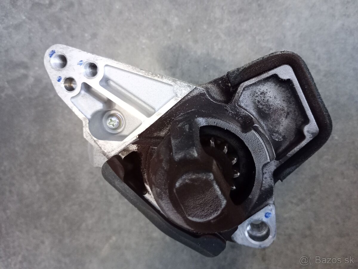 Renault Dacia 0.9 tce starter, turbo, kompresor klimatizacie - 2