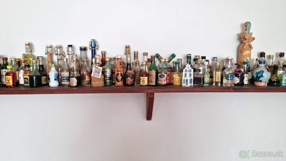 50ročná zbierka fľaštičiek - 2