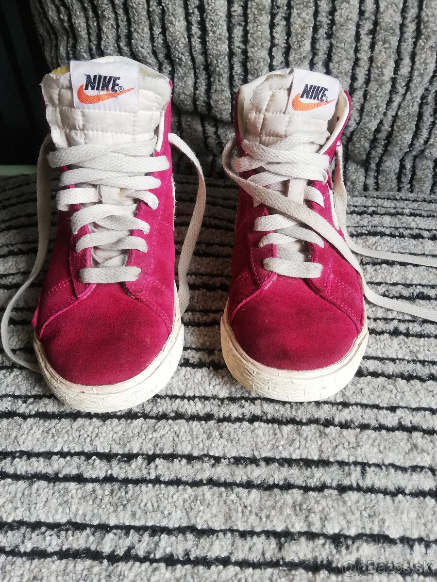 Predam detske botasky nike - 2