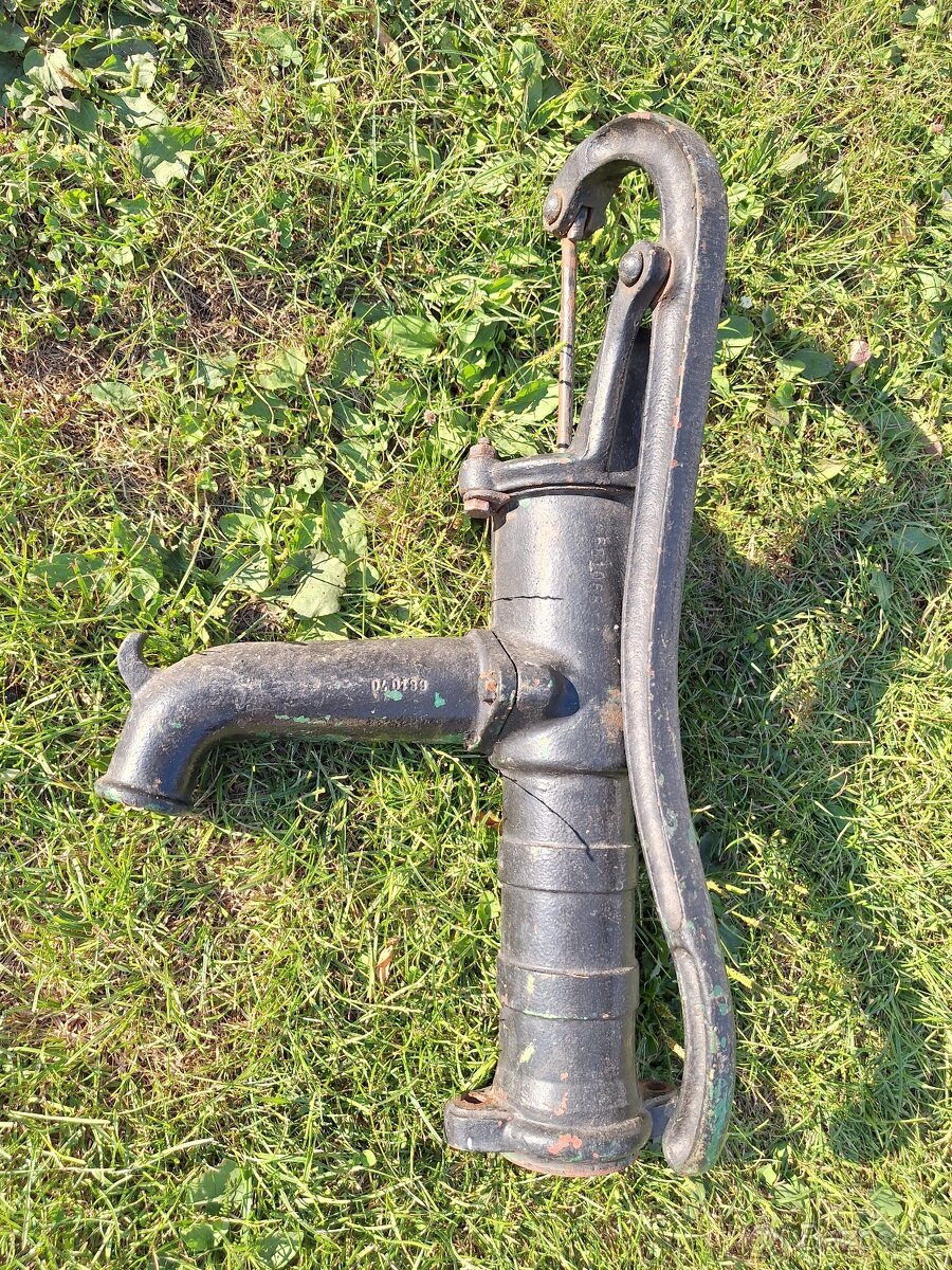 Ručná pumpa na vodu NP 75 - 2