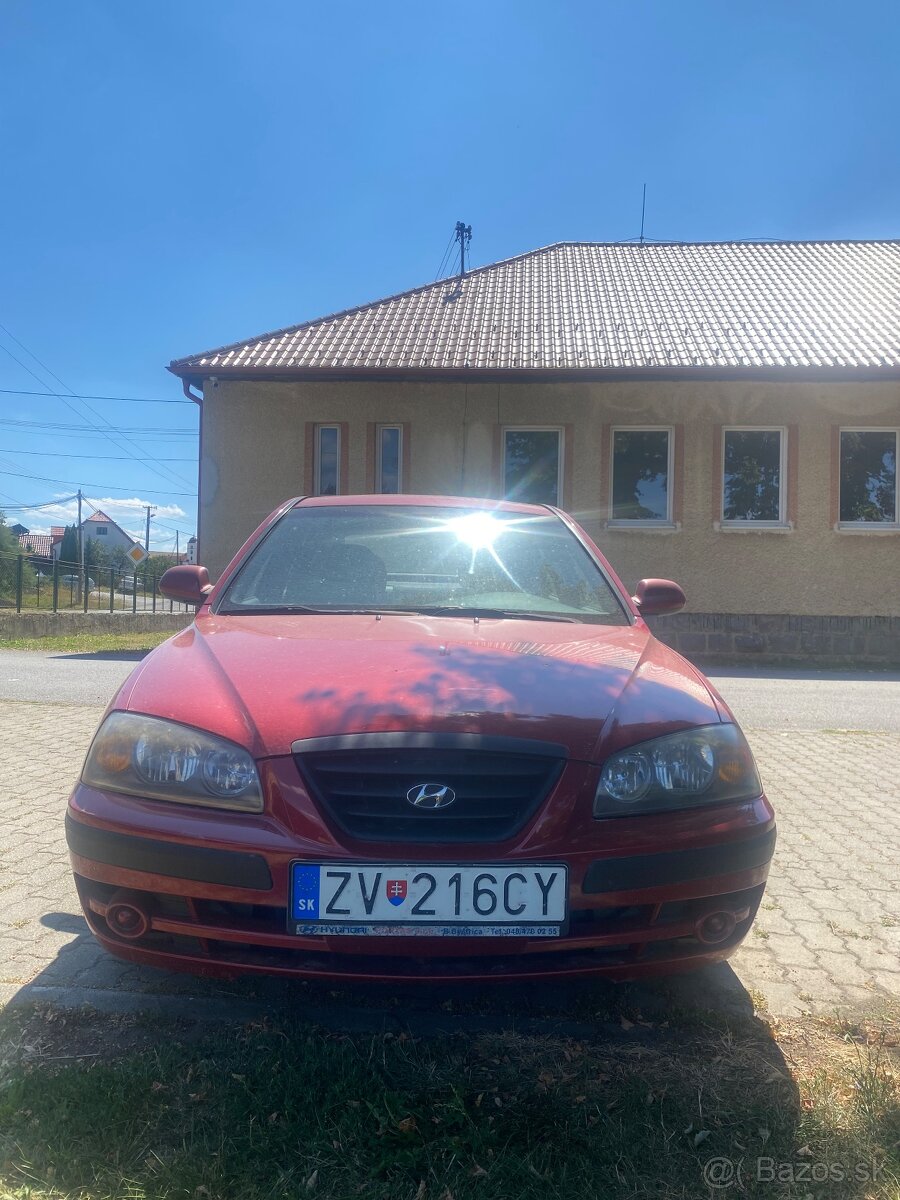 Hyundai Elantra 1.6i - 2
