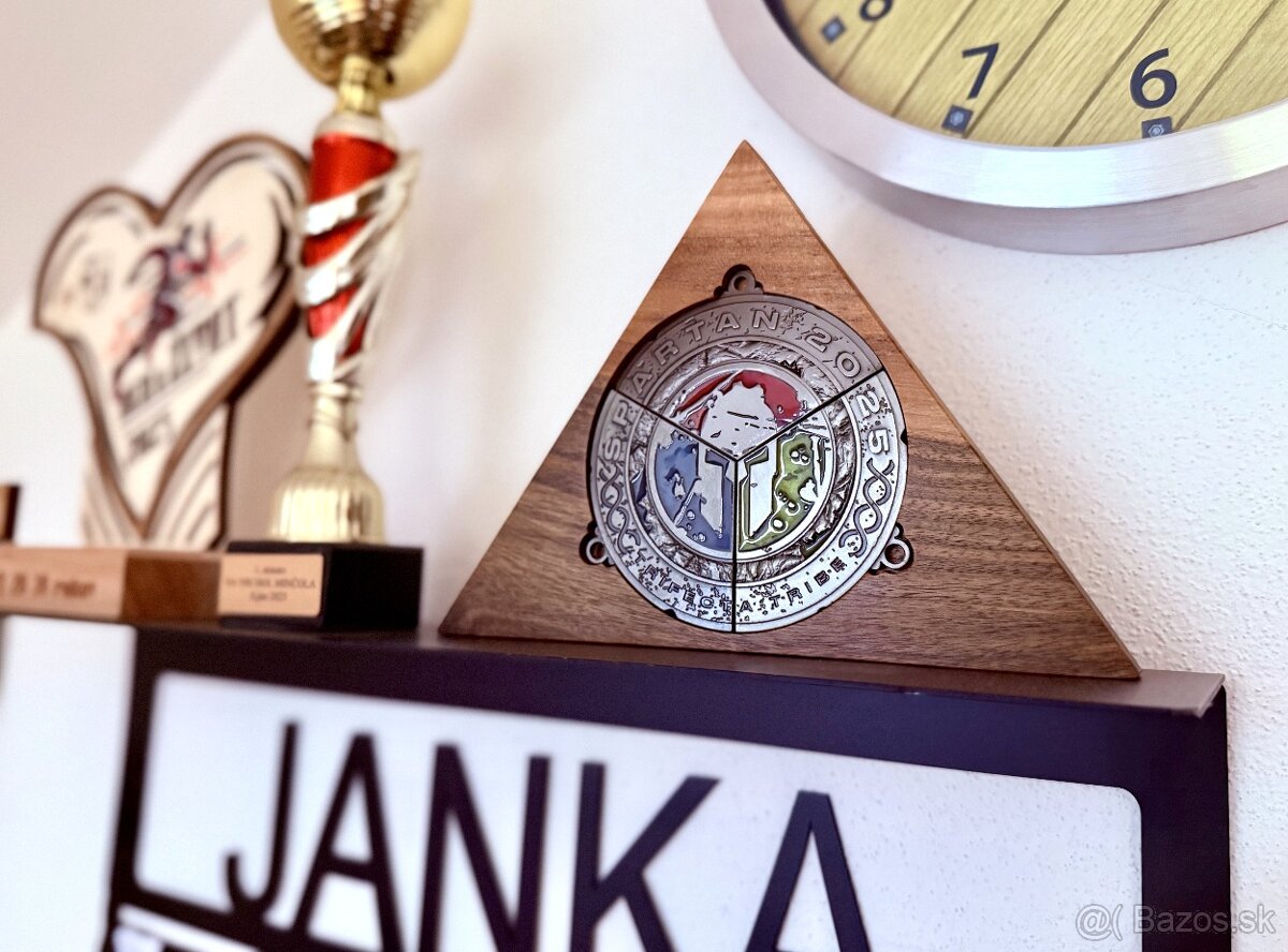 Spartan Race Trifecta držiak - 2