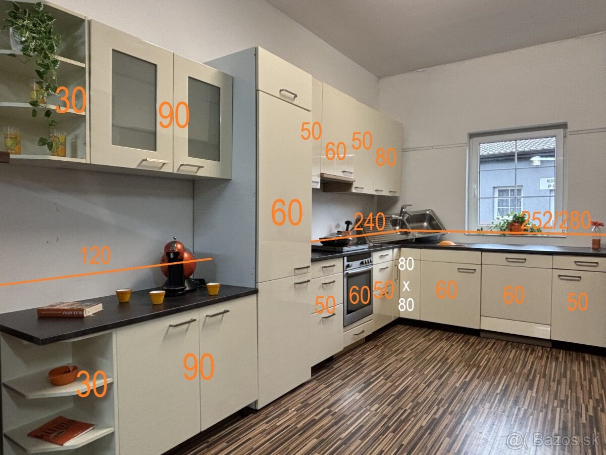 Svetlá moderná kuchyňa AGNES - 2