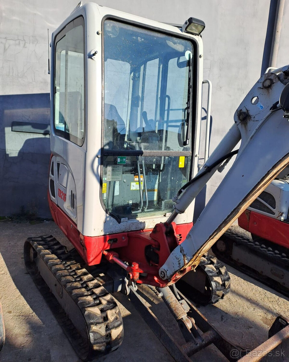 TAKEUCHI TB216 DIESEL - 2
