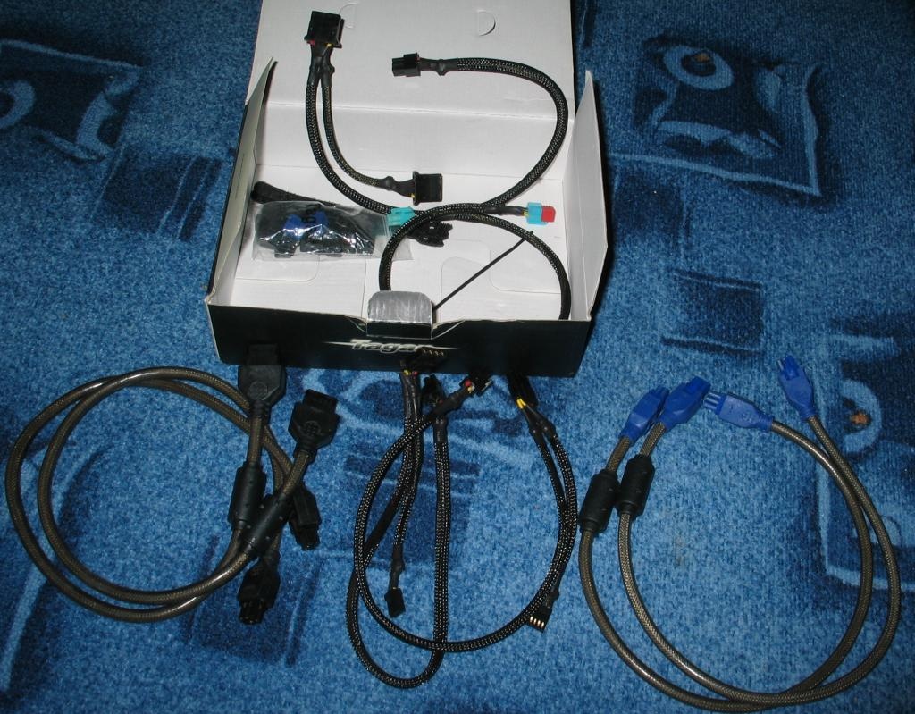 Káble k zdrojom Tagan a EVGA - 2