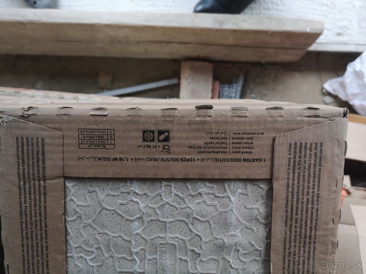 Dlažba 30 x 30 cm - 2