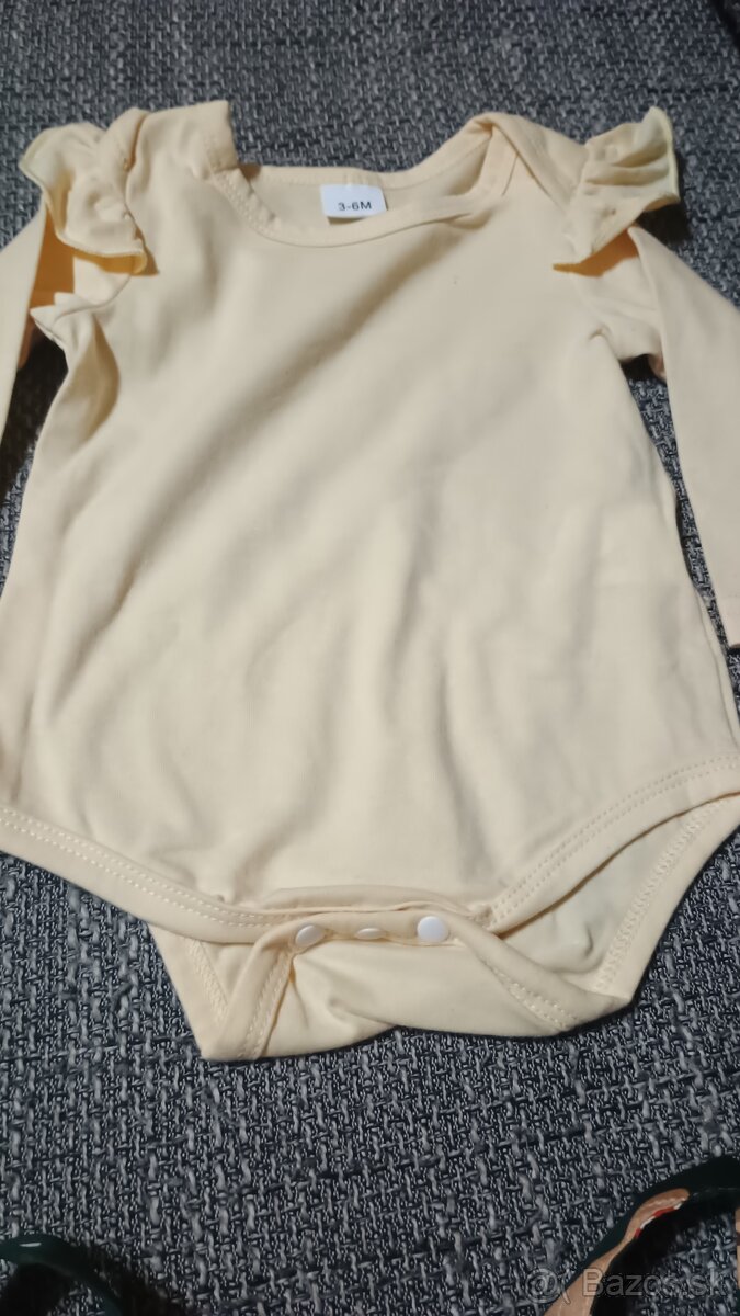 Vianocne oblecenie pre malu slecnu na 3-6 mesiacov - 2