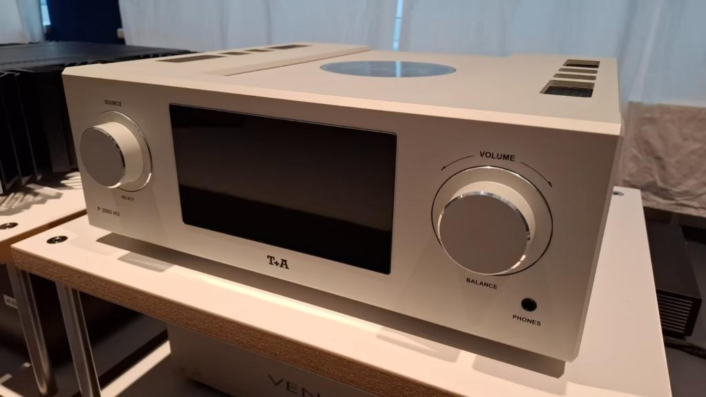 T+A P 3000 HV predzosilňovač - 2