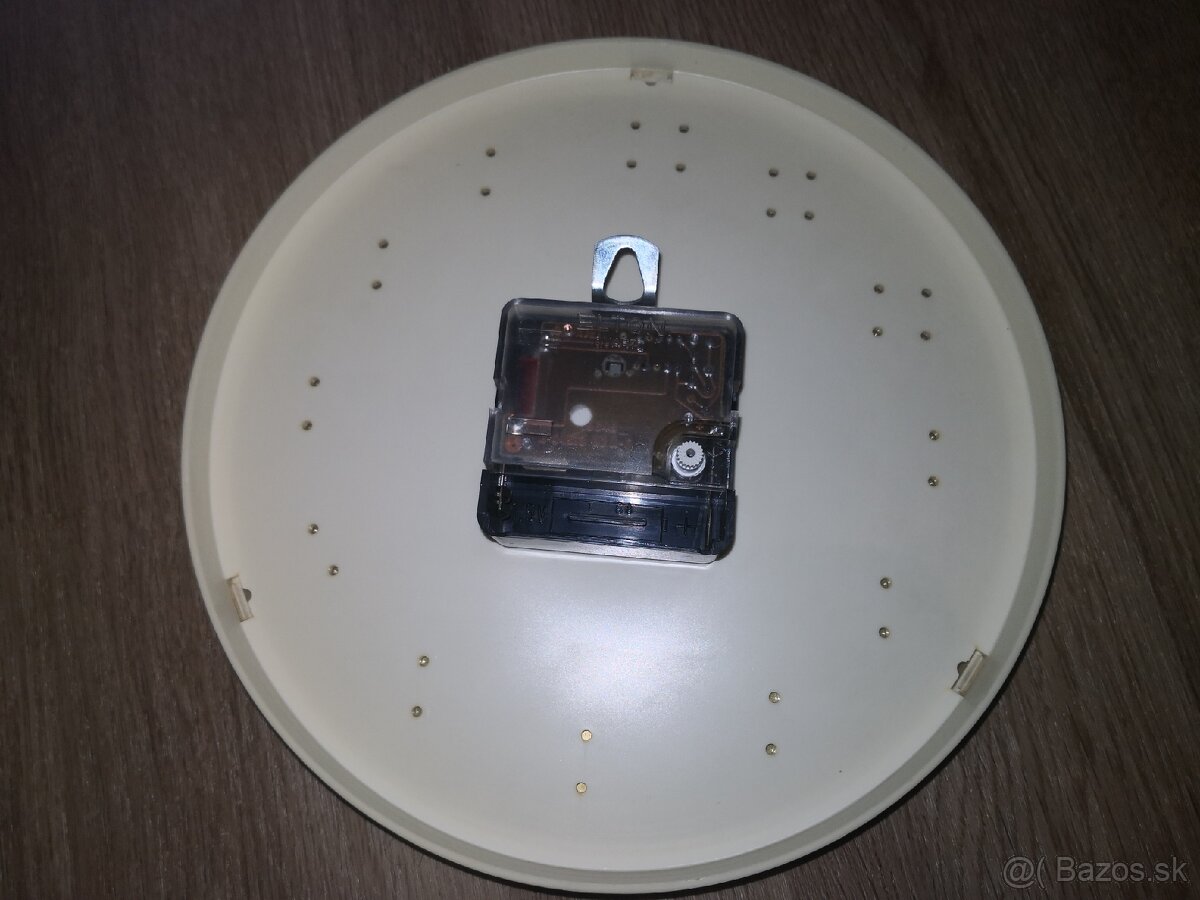 Retro hodiny PRIM - 2