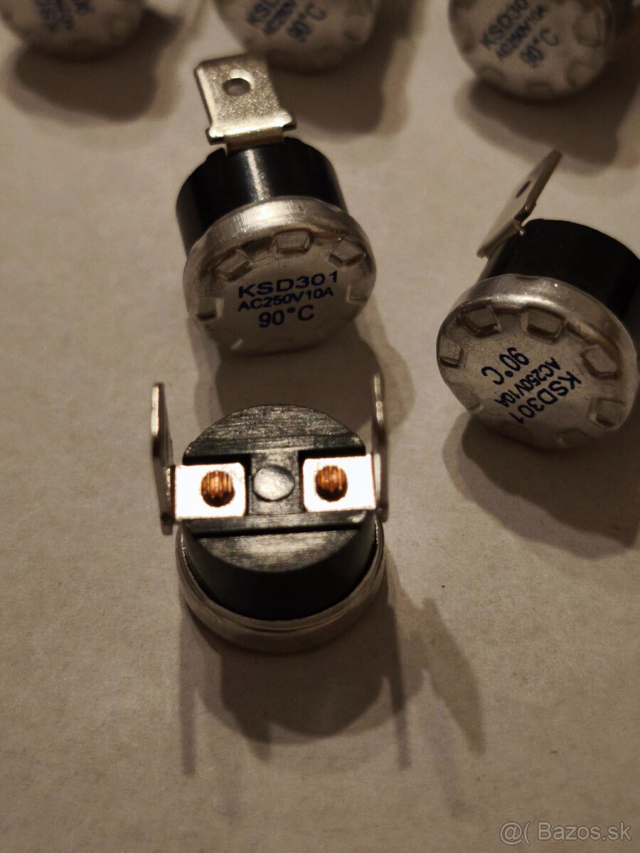 Termostat 90°C KSD301 - 2