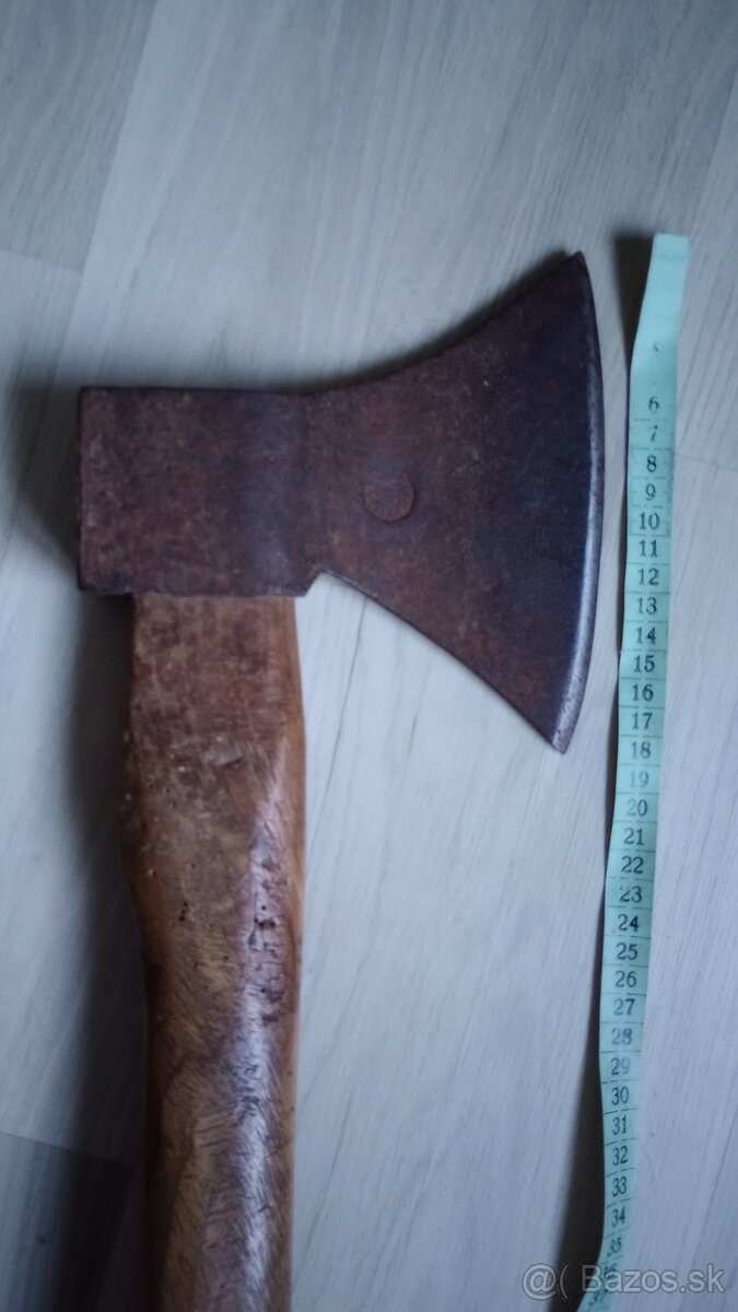 Starožitná sekera tesárska kresačka - 2