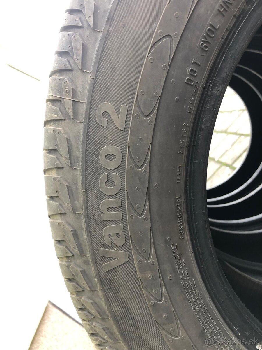 Pneu 215/65 R16 C - 2