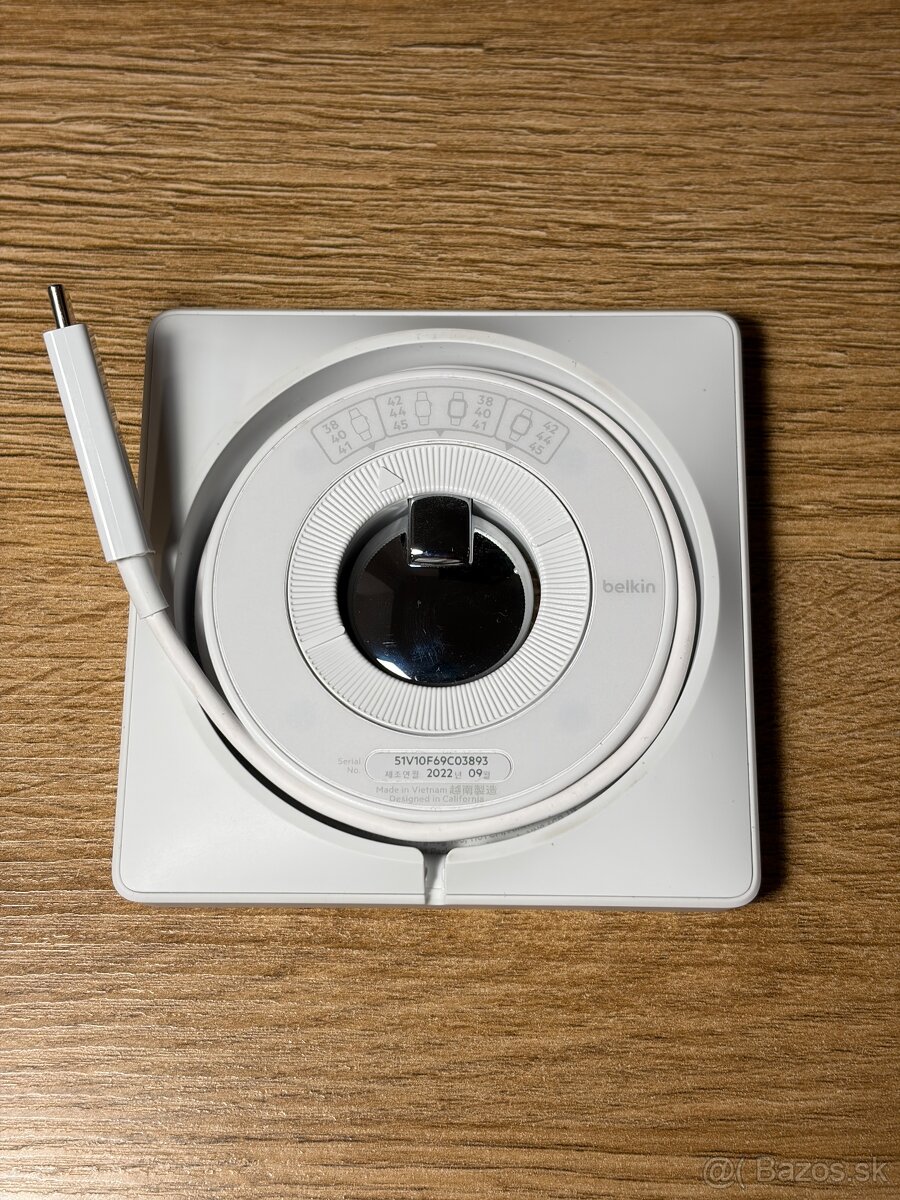 Belkin Apple Watch nabíjačka - 2