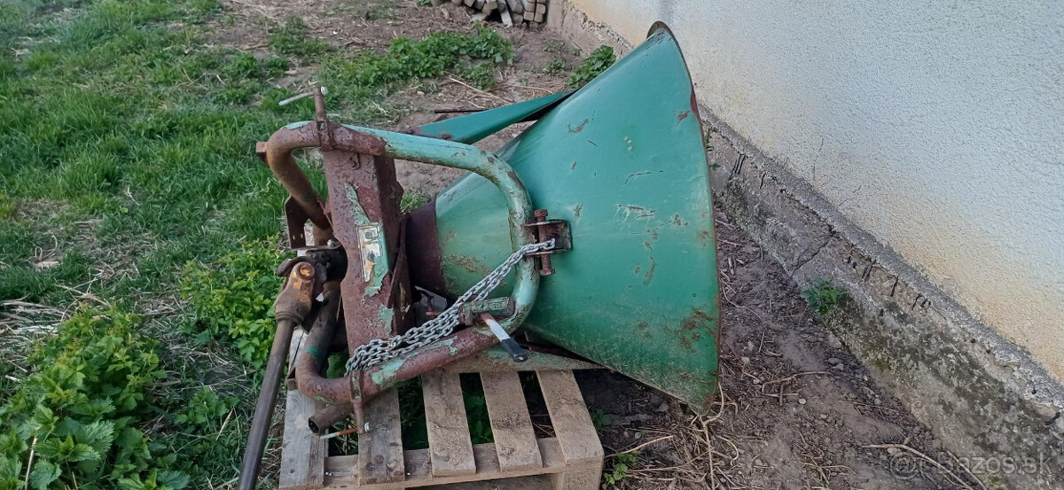 Predám rozmetadlo na umelé hnojivo. - 2