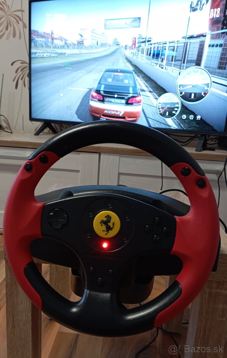 Volant Thrustmaster na PS3 - 2