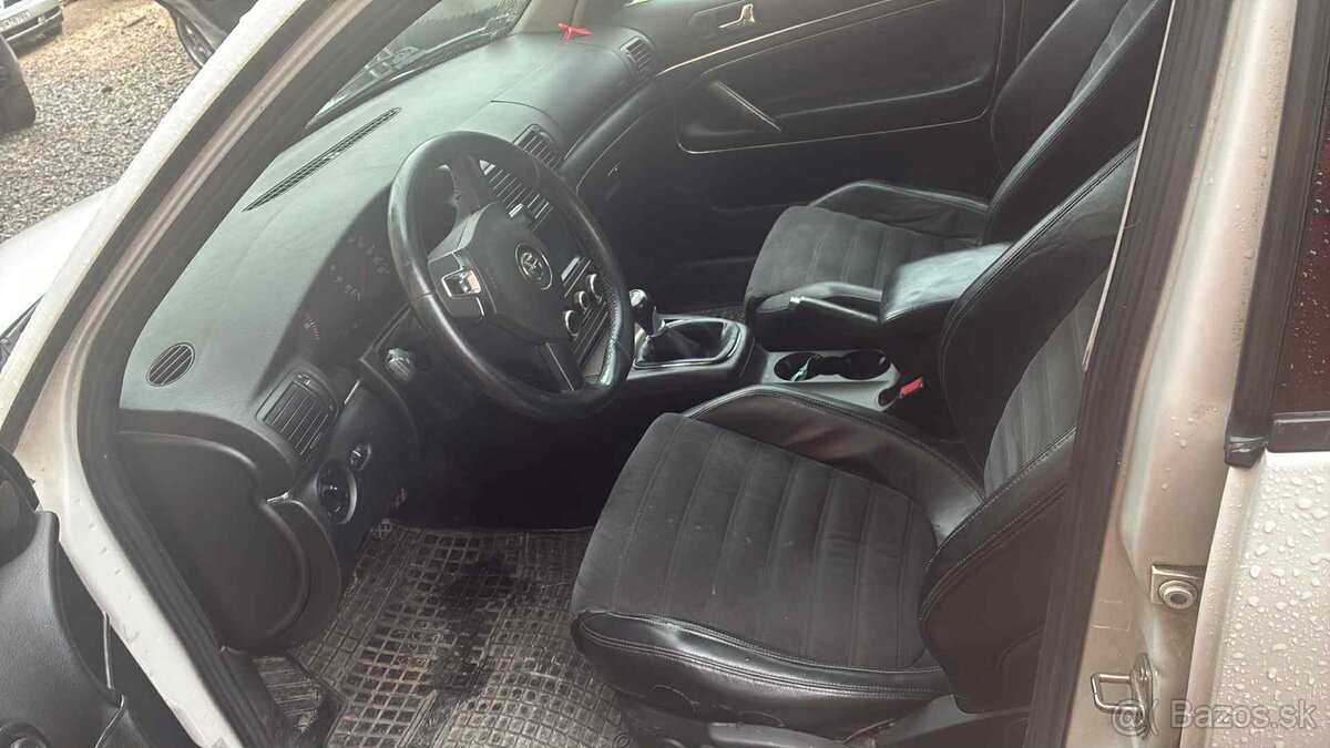 Rozpredám Passat 1.9tdi - 2