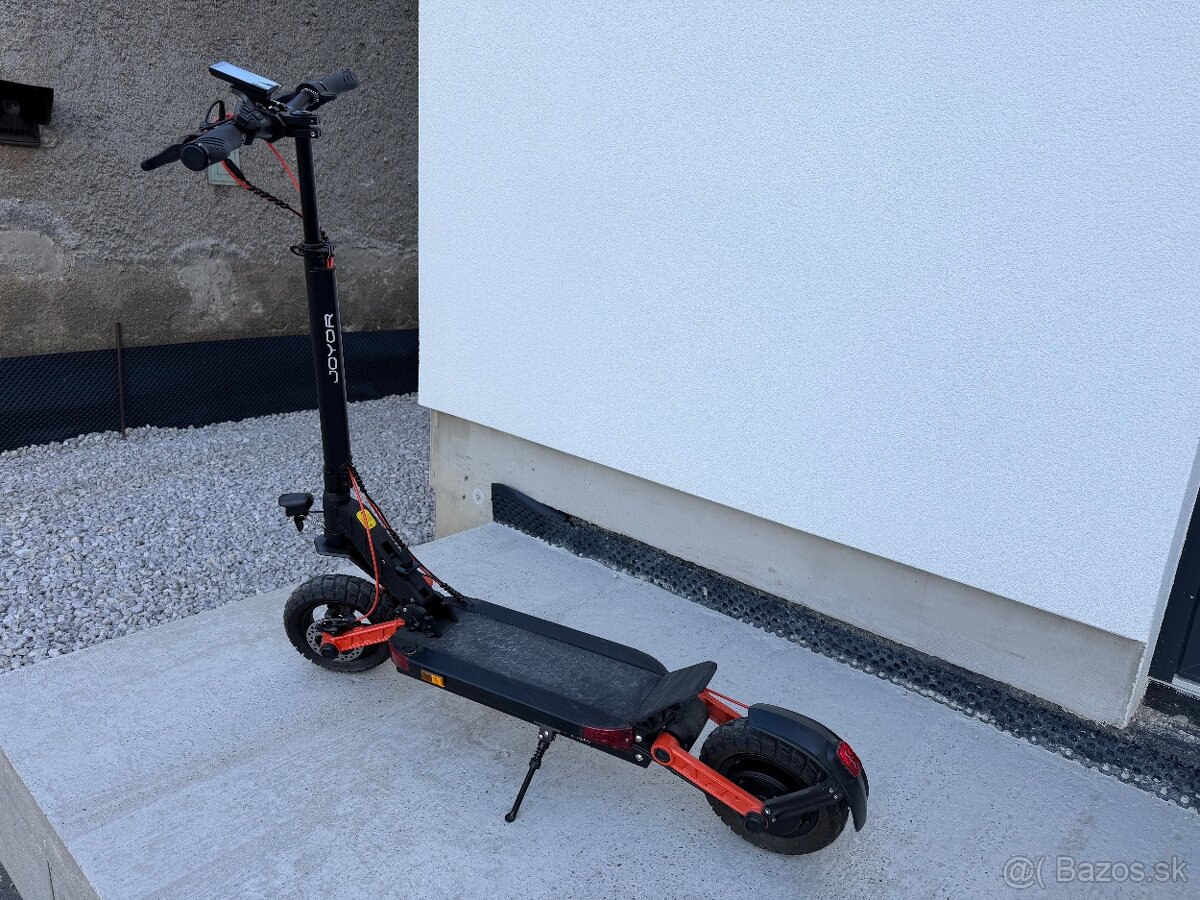 Elektricka kolobezka 600w - 2