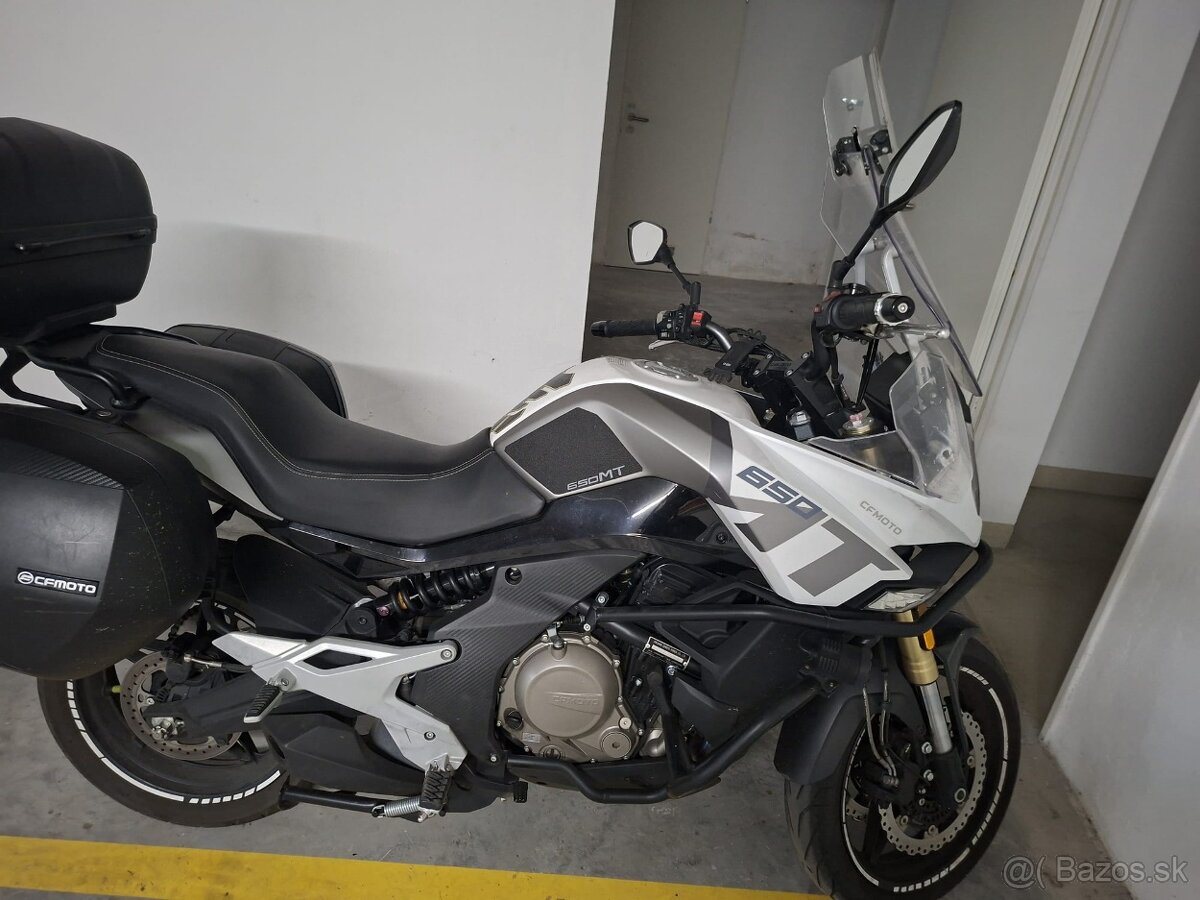 CF Moto 650 MT - 2