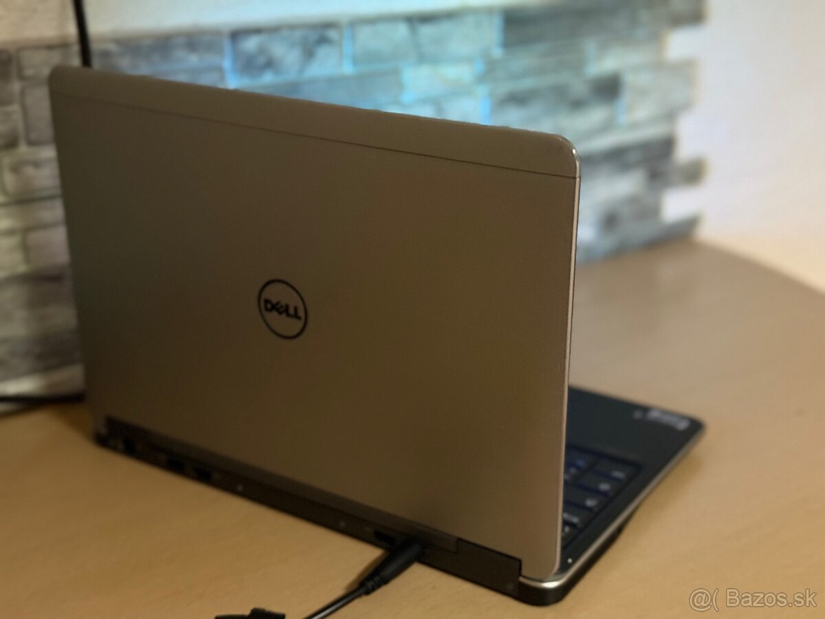 Dell Latitude E7240 + Acer ES1-512 - 2