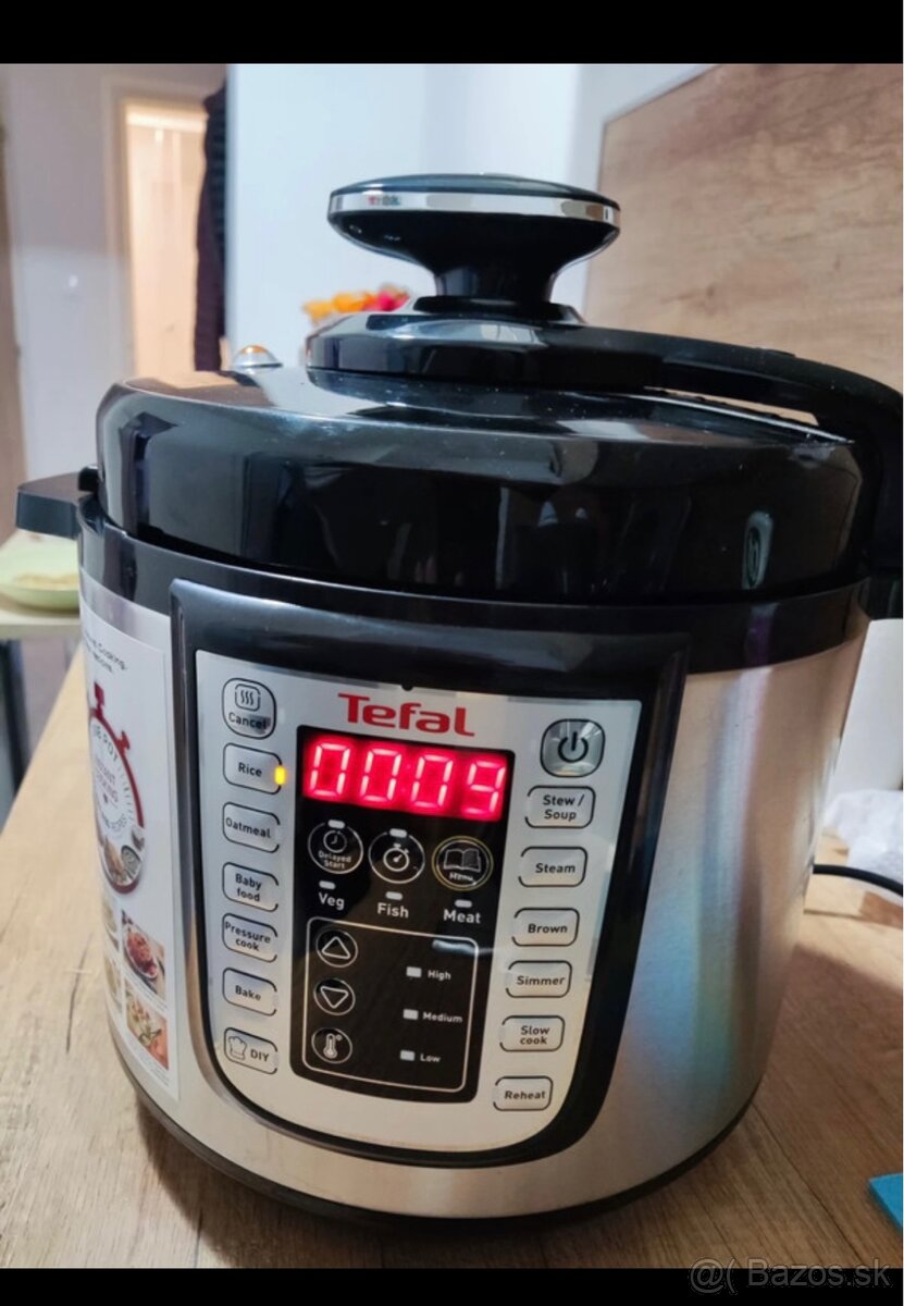 Tefal elektricky hrniec - 2