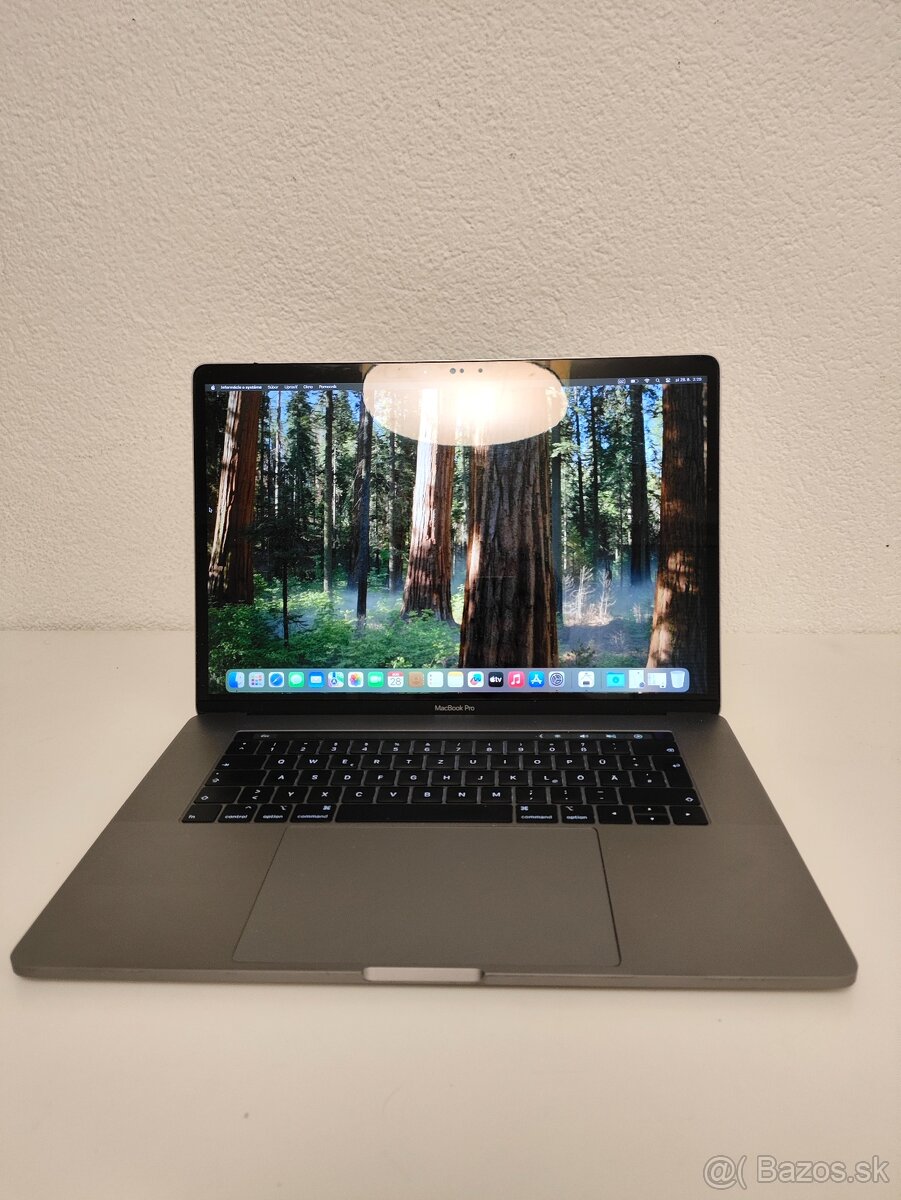 Apple MacBook Pro 15 (2019) | Intel Core i9 • 16 GB RAM • 51 - 2