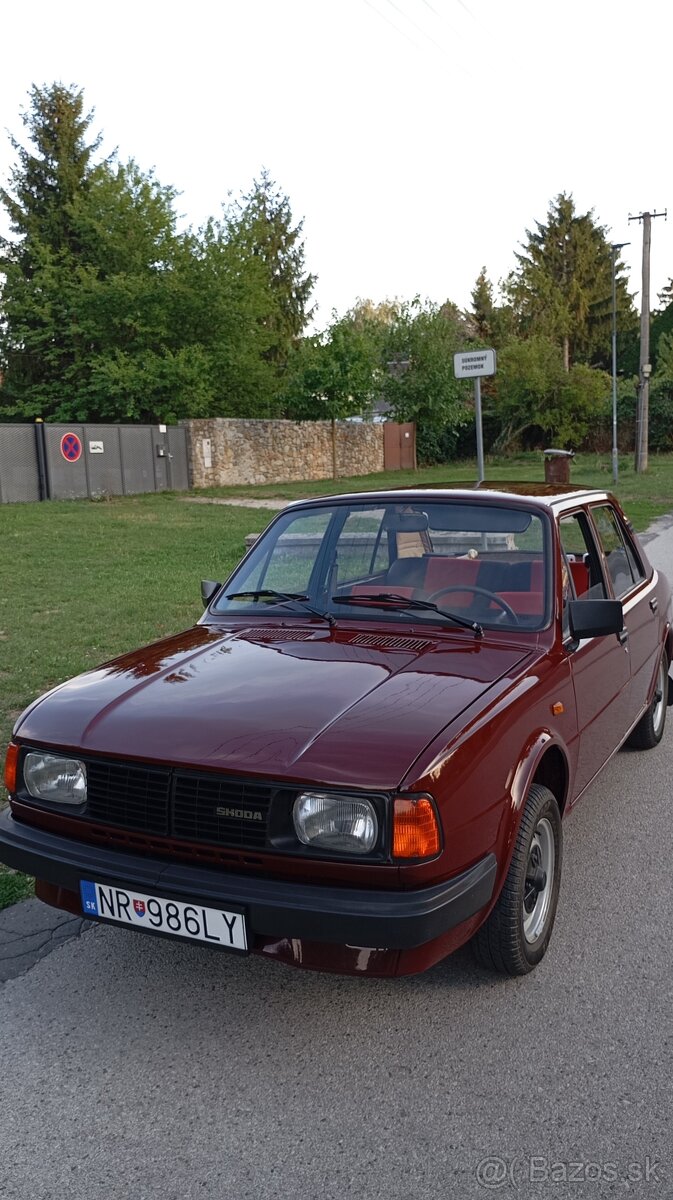Škoda 105 l - 2