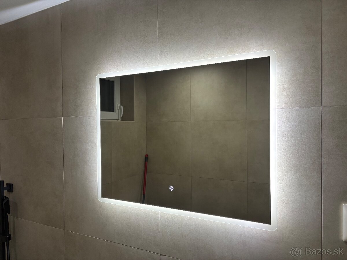 Nové Led zrkadlo - 2
