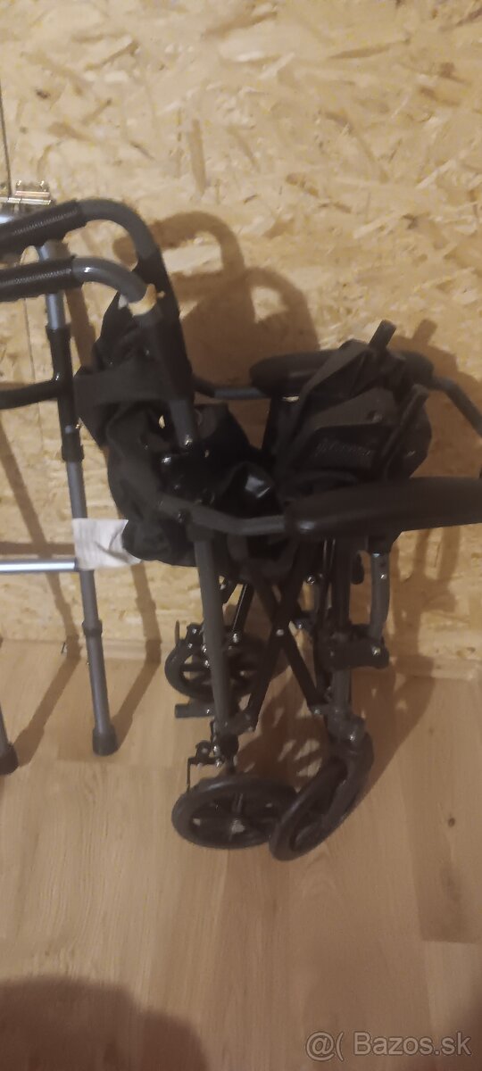 Invalidný vozík - 2