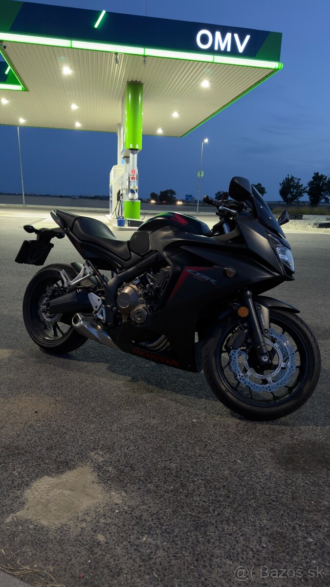Honda CBR-650F - 2