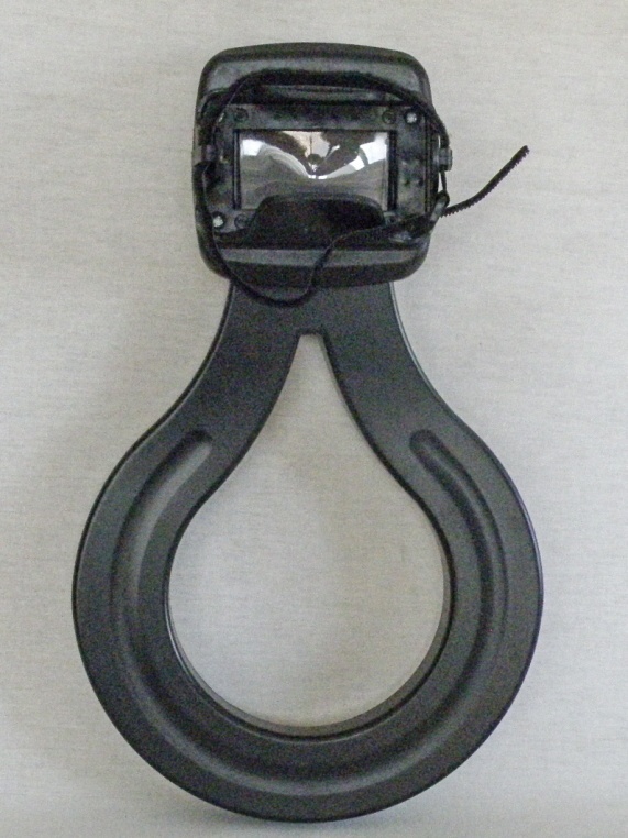 Kruhový adaptér pre externé blesky. - 2