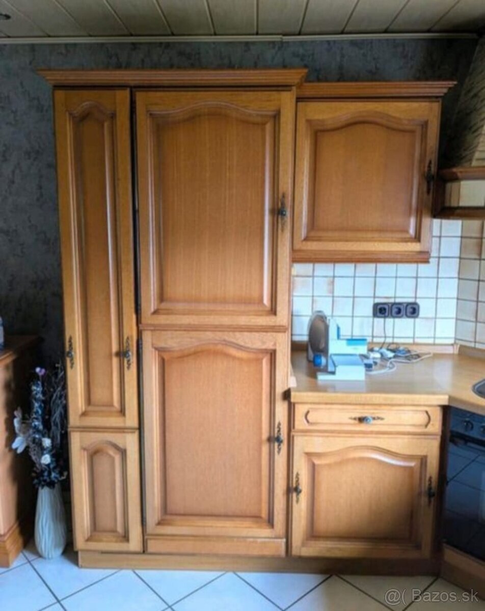 Kuchyňská linka z masivu se spotřebiči,5687 - 2