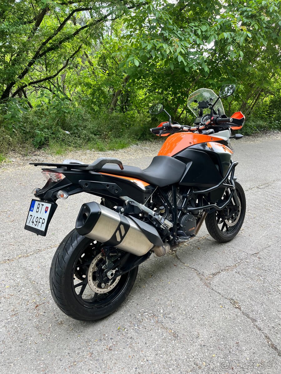 KTM 1050 Adventure - 2