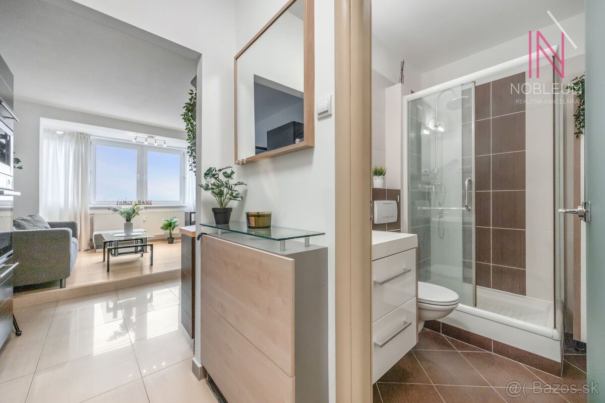 Zrekonštruovaná dvojgarsónka v Petržálke 40m2 - 2