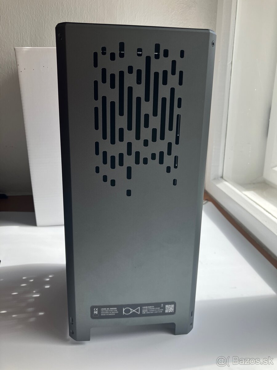 Louqe RAW S1 – ITX PC case (Made in Sweden) - 2