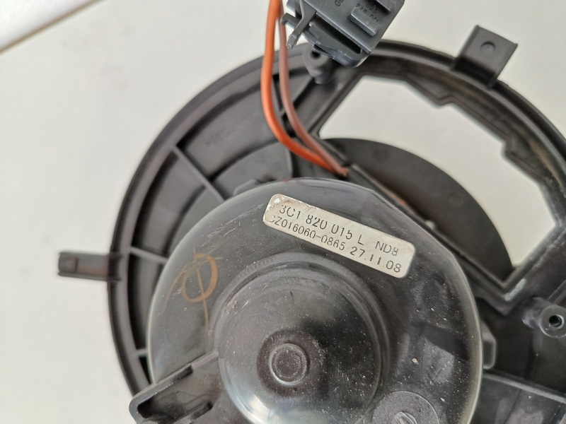 ventilator kurenia passat 3c1820015l 60€ - 2