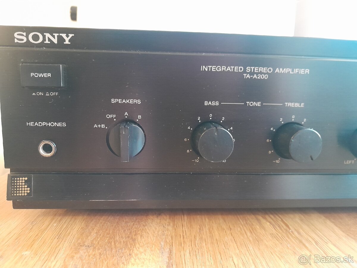 Predám Sony TA-A200 zosilňovač - 2