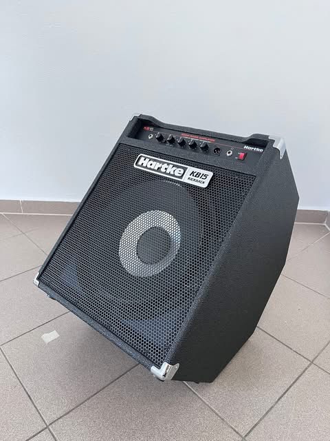 Predám basové kombo značky Hartke - 2