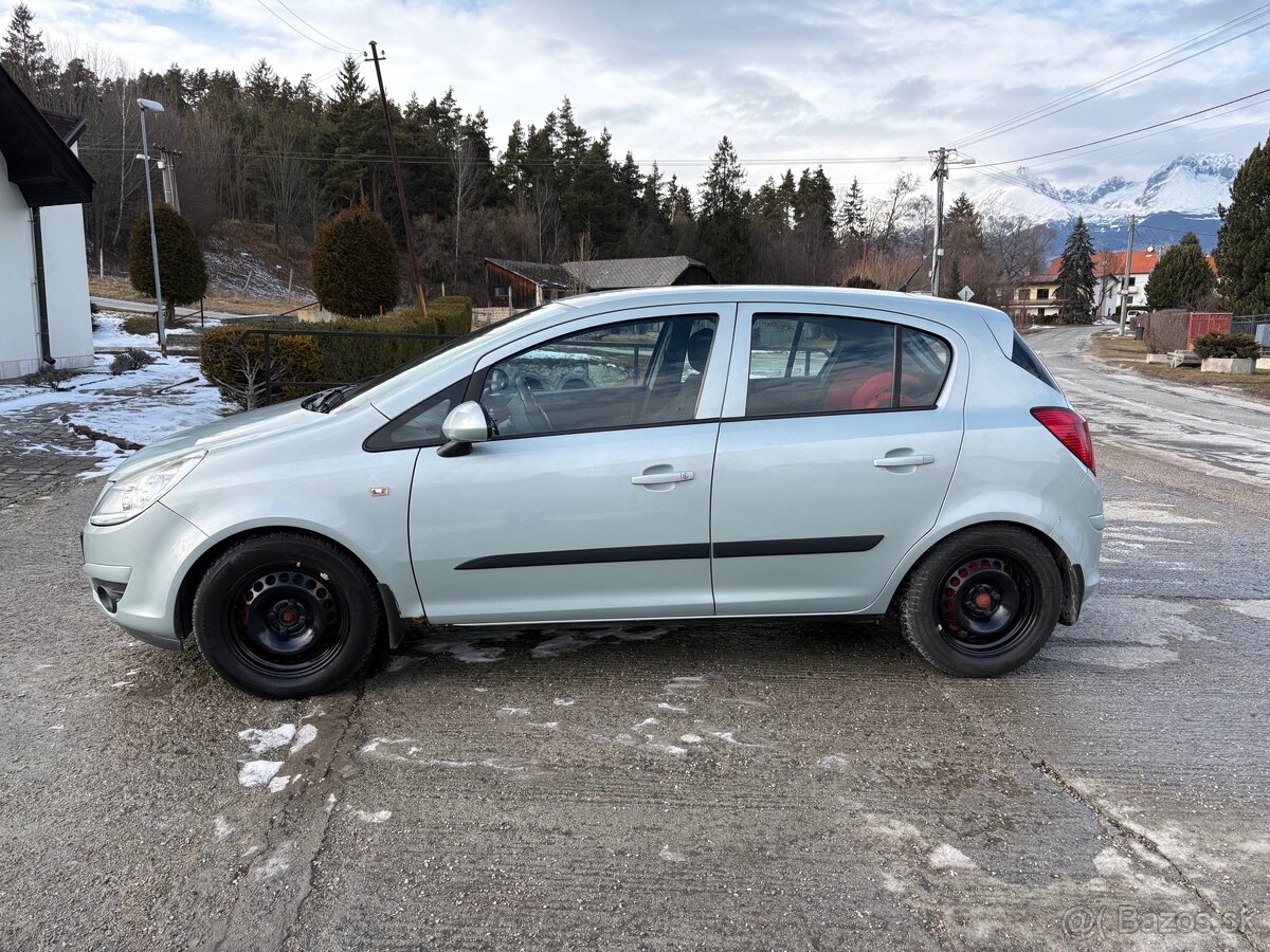 Opel Corsa 1.2 Benzín - 2