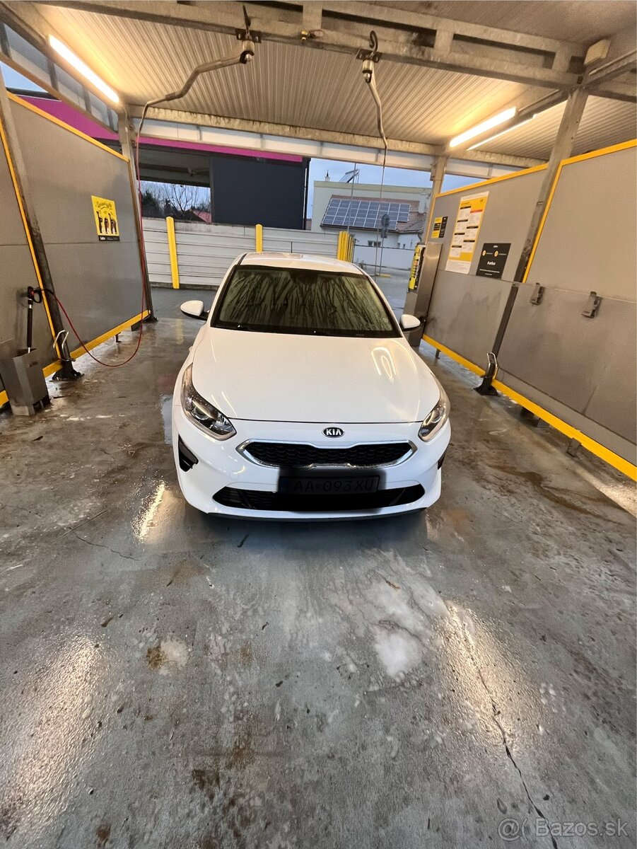 KIA Ceed 1.6 crdi - 2
