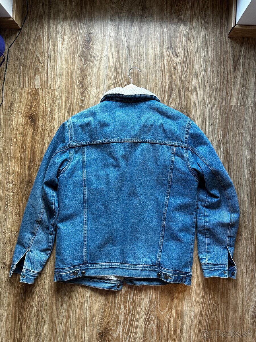 Bunda Pull&Bear // Veľkosť: L - 2