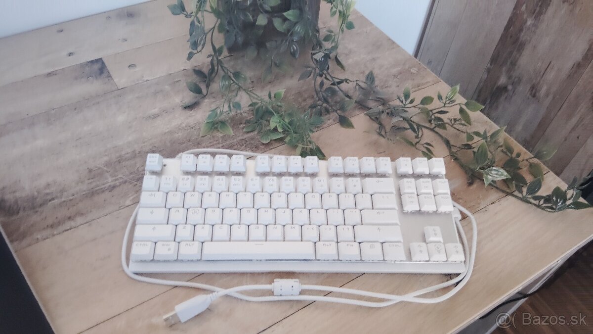 Herna klavesnica - 2