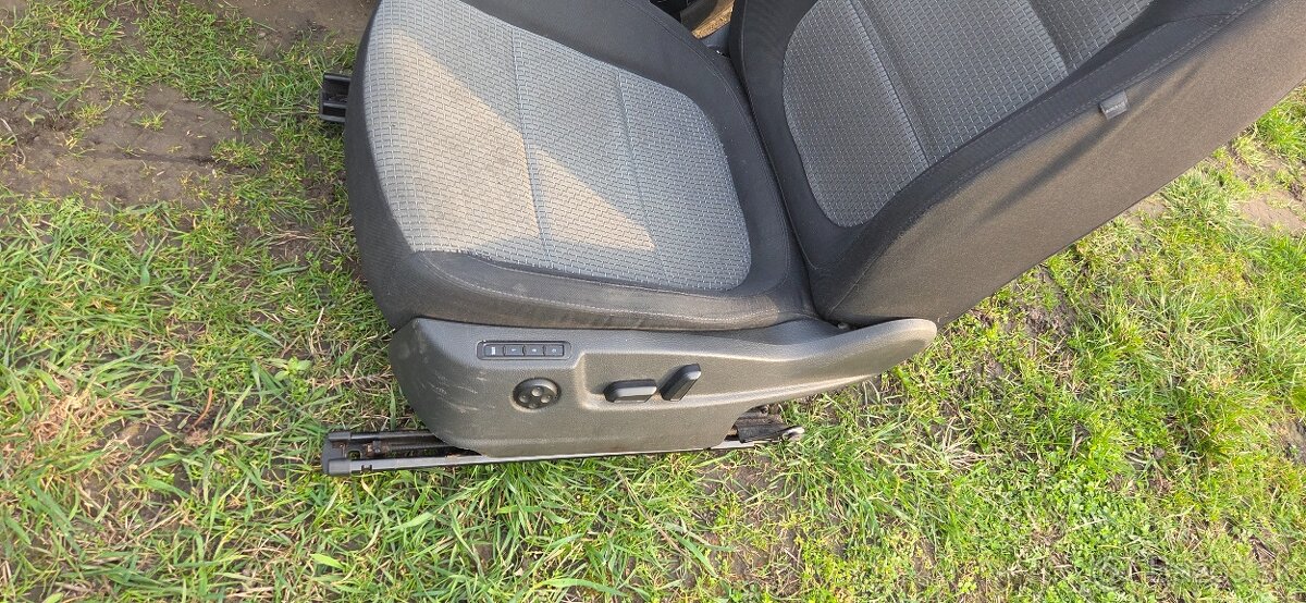 Skoda superb 2 sedadlo vodica - 2