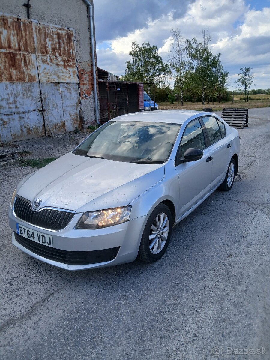 Predám diely škoda octavia 3 2015 - 2