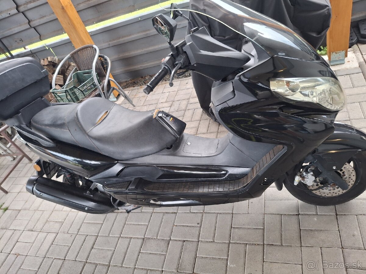 Skúter 125 - 2