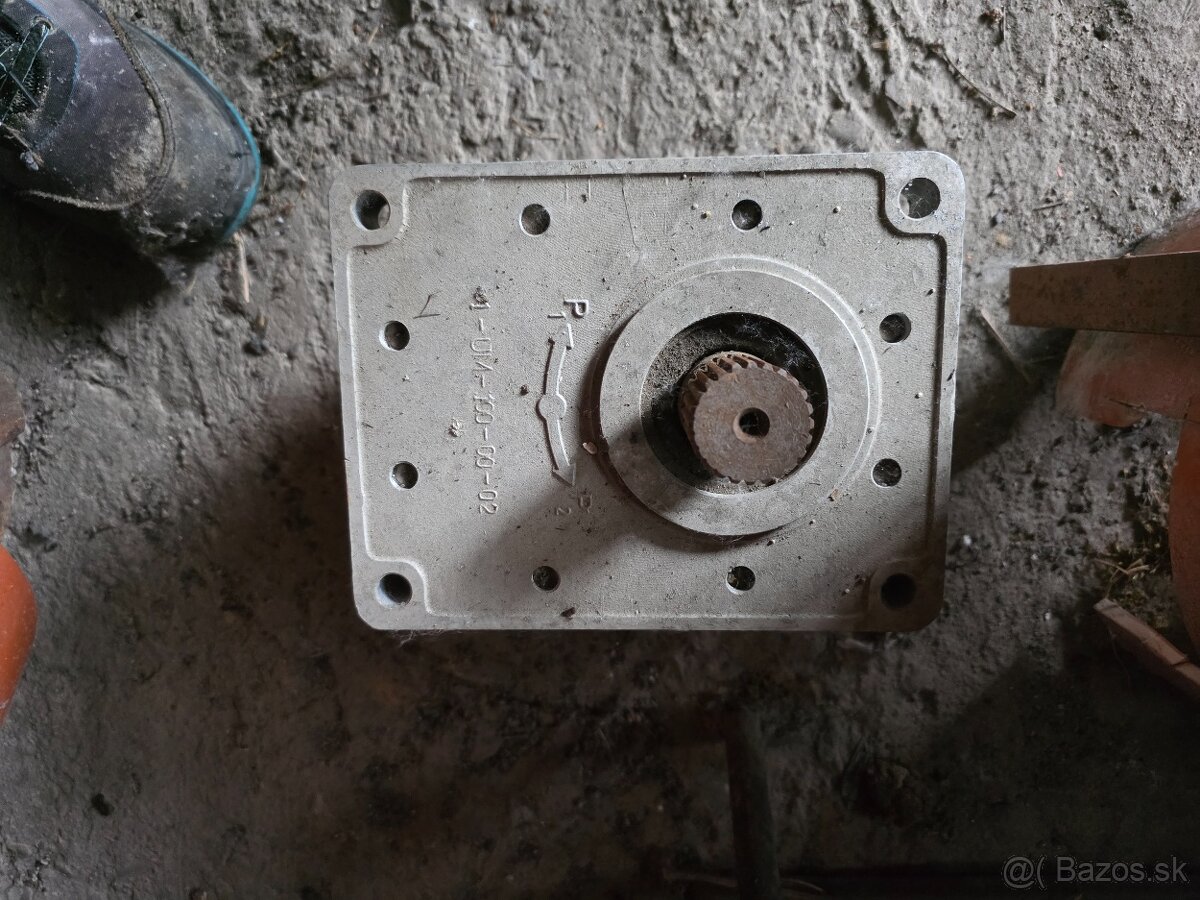 Hydromotor UM 80 - 2